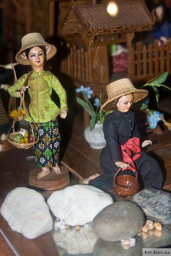 Bangkok dolls museum