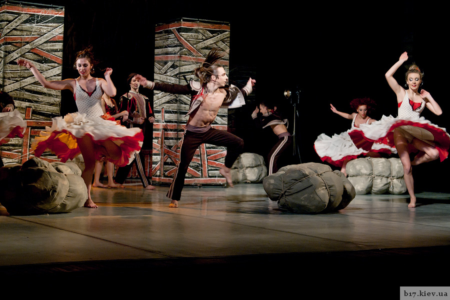Спектакль «Кармен.TV» Киевского модерн-балета